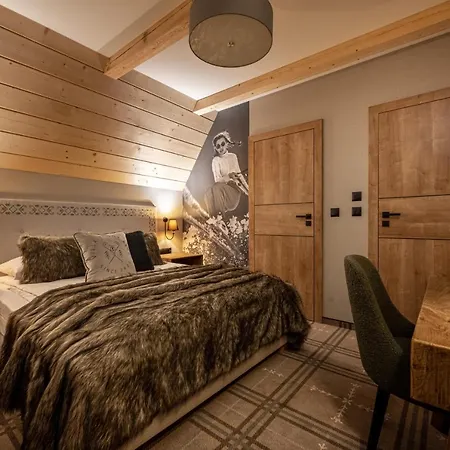 Teddy Bear Bed & Breakfast *