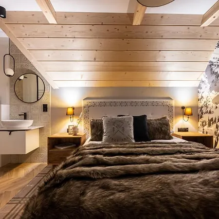 Bed & Breakfast Teddy Bear
