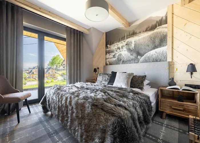 Teddy Bear Nocleg ze śniadaniem 3*