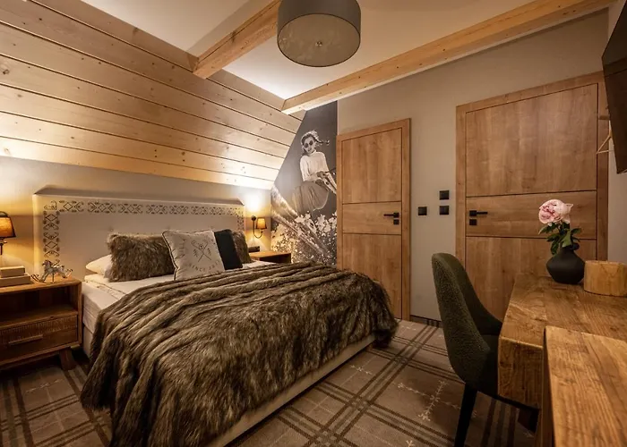 Teddy Bear Nocleg ze śniadaniem 3*