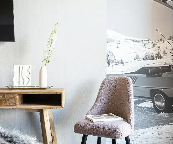 Teddy Bear Nocleg ze śniadaniem 3*